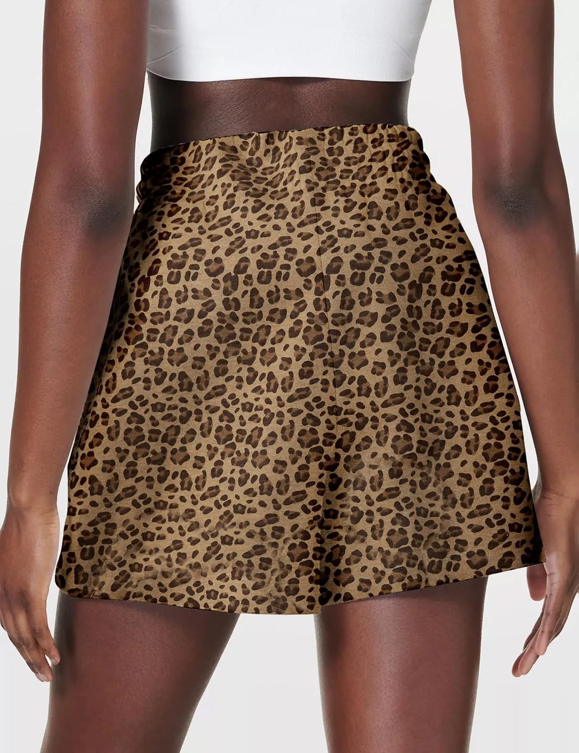 Women Camo Sweat Shorts High Waisted Drawstring Lounge Shorts Maple Leaf Cheetah Print Athletic Shorts with Pockets